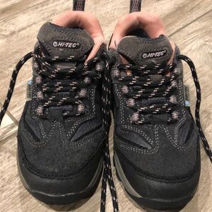 Girl’s Hi-Tec waterproof hiking shoes